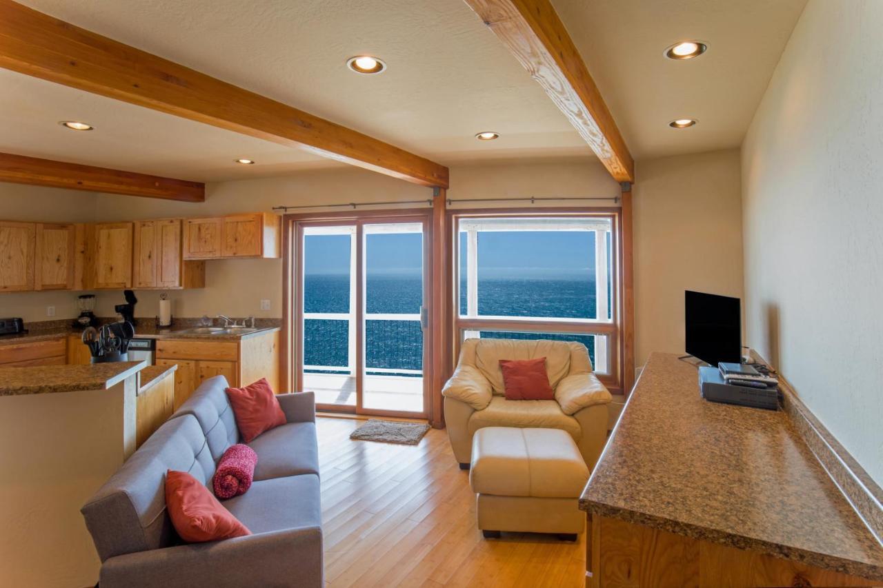 Amazing Oceanview 2 Bedroom Oceanfront! By Oceanviewhottubs Shelter Cove, Ca Tesla Ev Station المظهر الخارجي الصورة